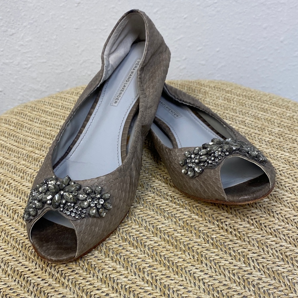 VERA WANG Lavender Luna Jeweled Peep Toe Ballet Flat Gray Snake 11
